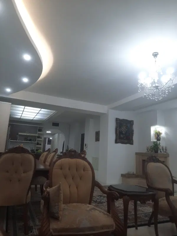 خانه ویلایی دوطبقه بلوار طاقبستان ۱۳۴