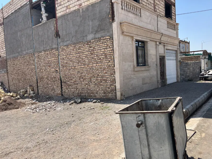 زمین در خ توحید حاجی اباد