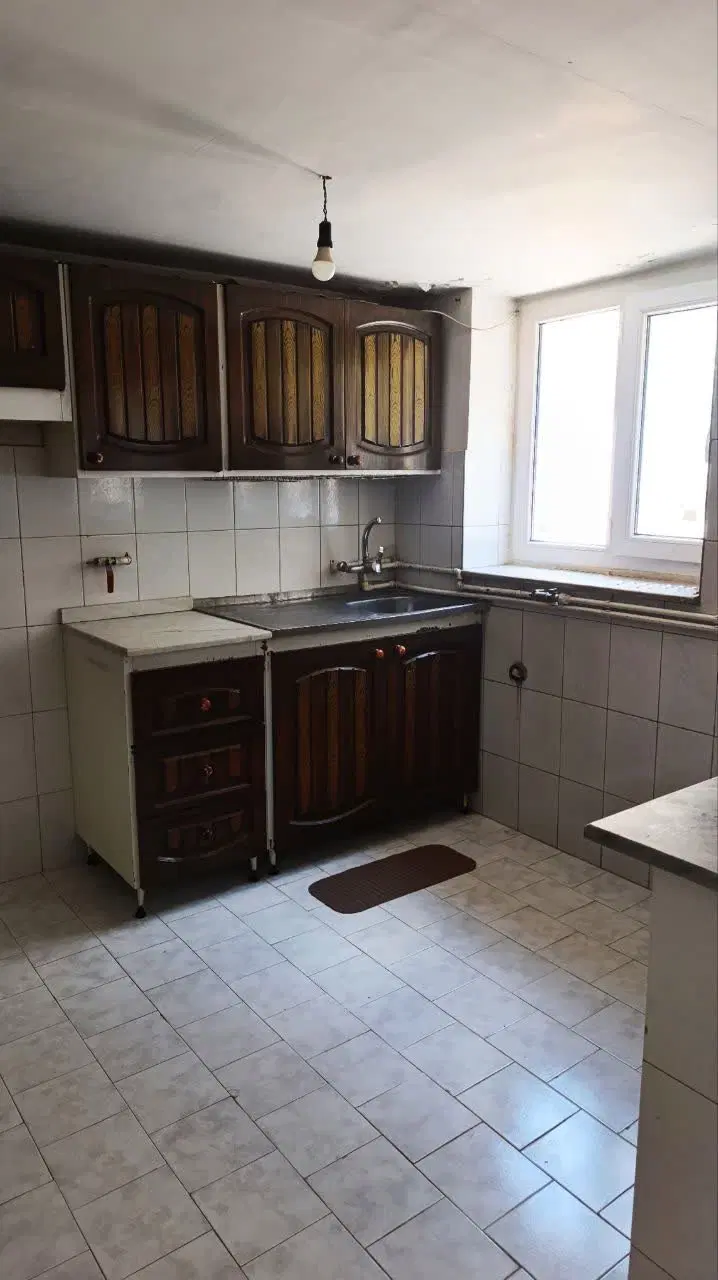 یک طبقه مسکونی ویلایی