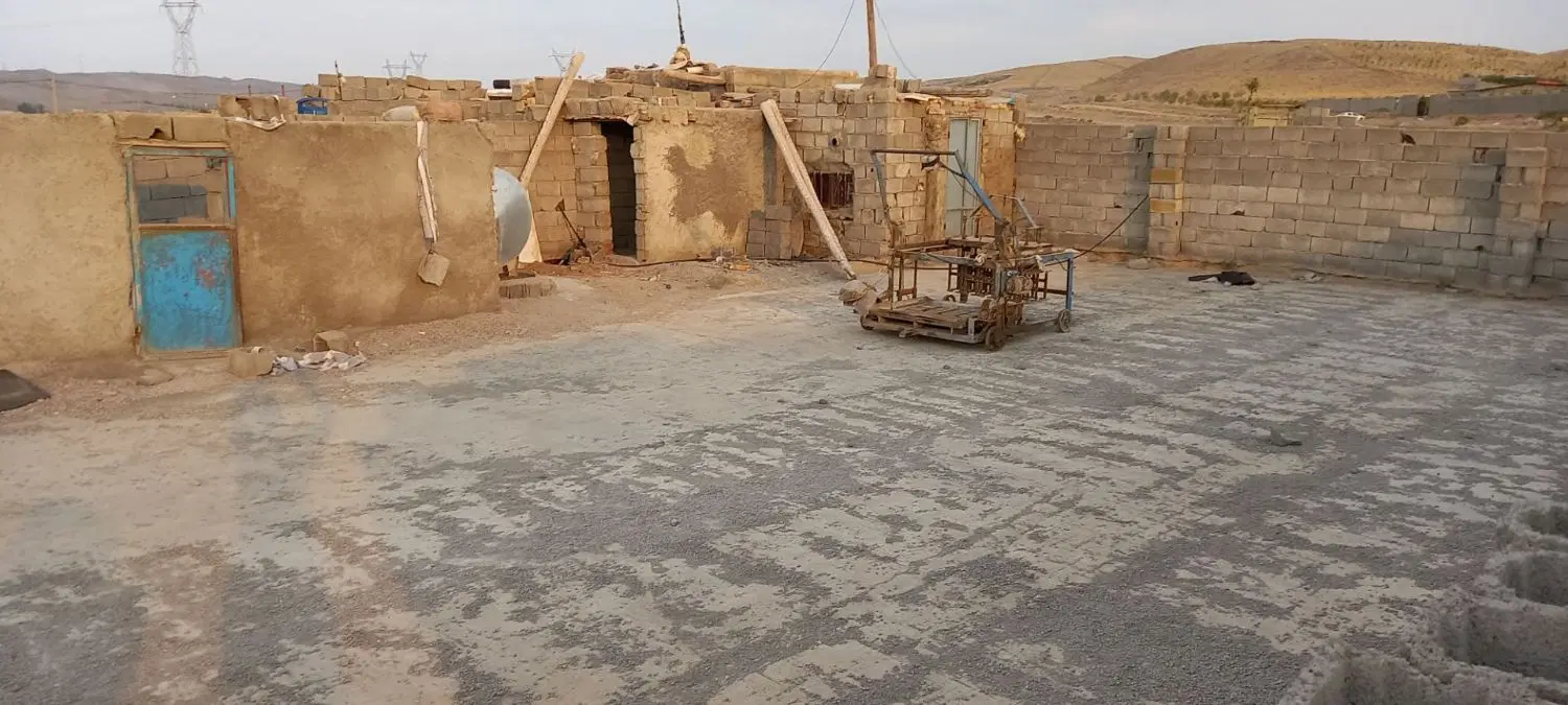 آخماقیه کارگاه بلوک زنی ۲۲۰متر
