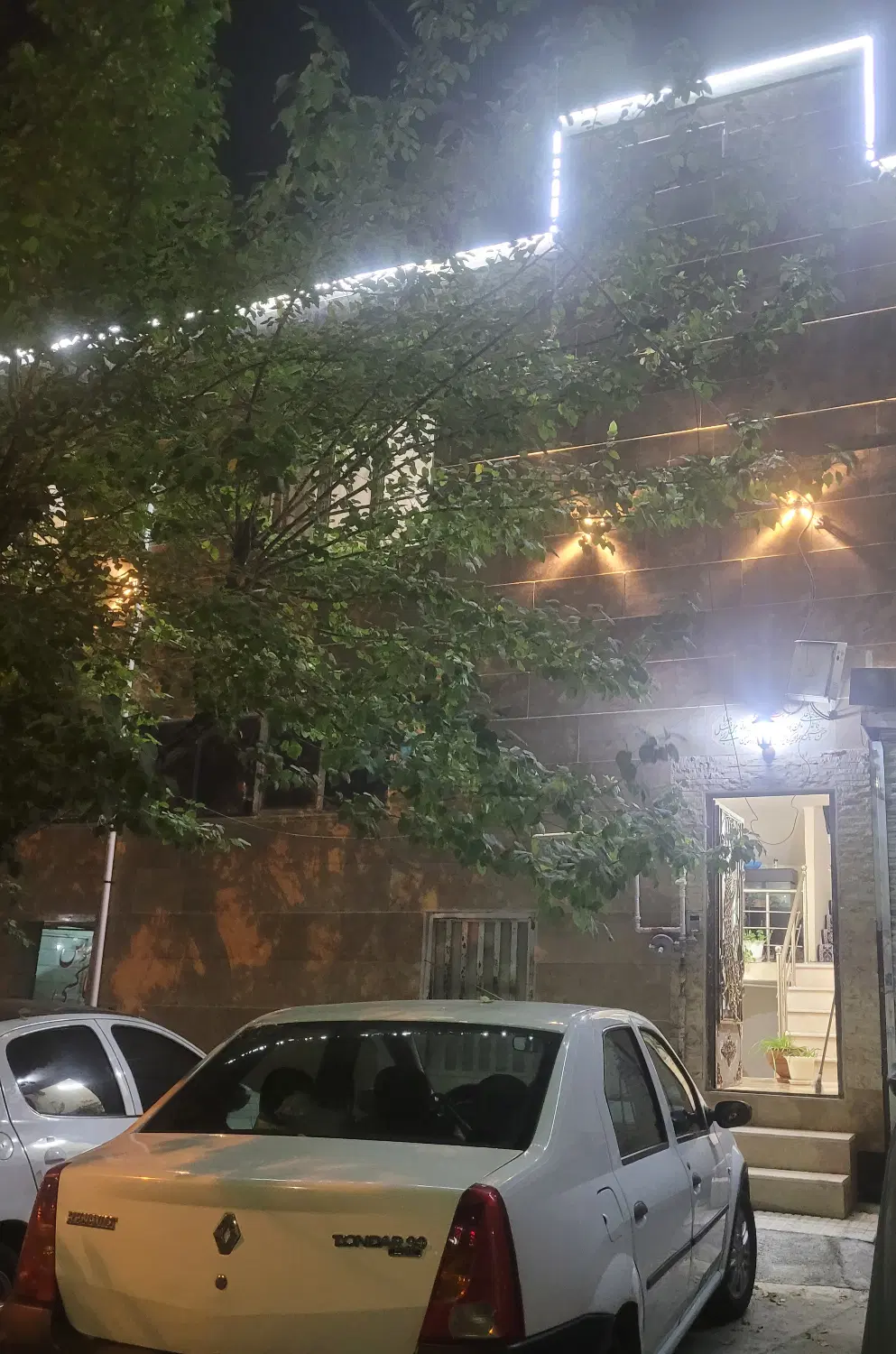 آپارتمان 96 متر وحدت سند تک برگ