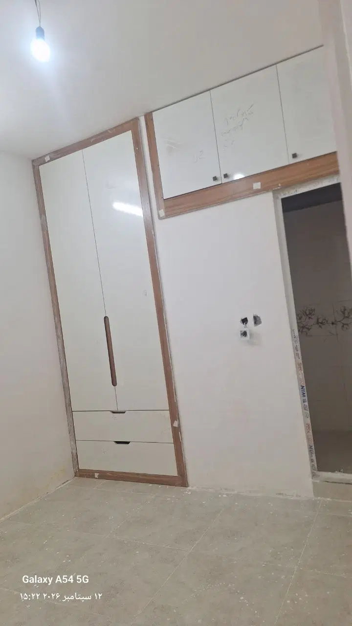 فروش یک واحد اپارتمان مسکونی