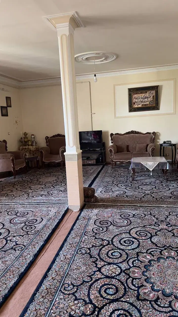 اجاره خانه ویلایی (صدرجهان)