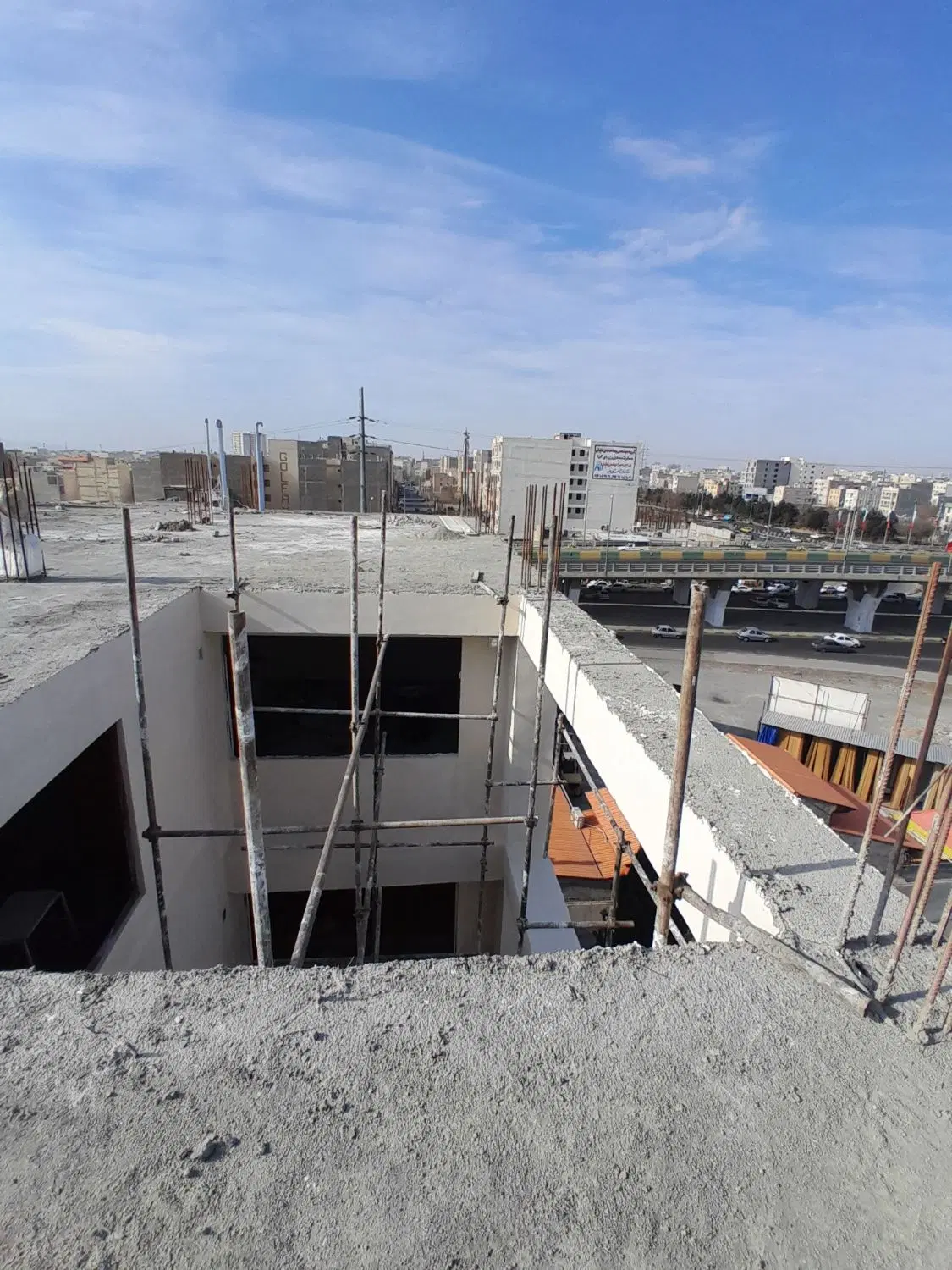 ملک کلنگی ازشماساخت ازمابابهترین متریال بازارگریدA