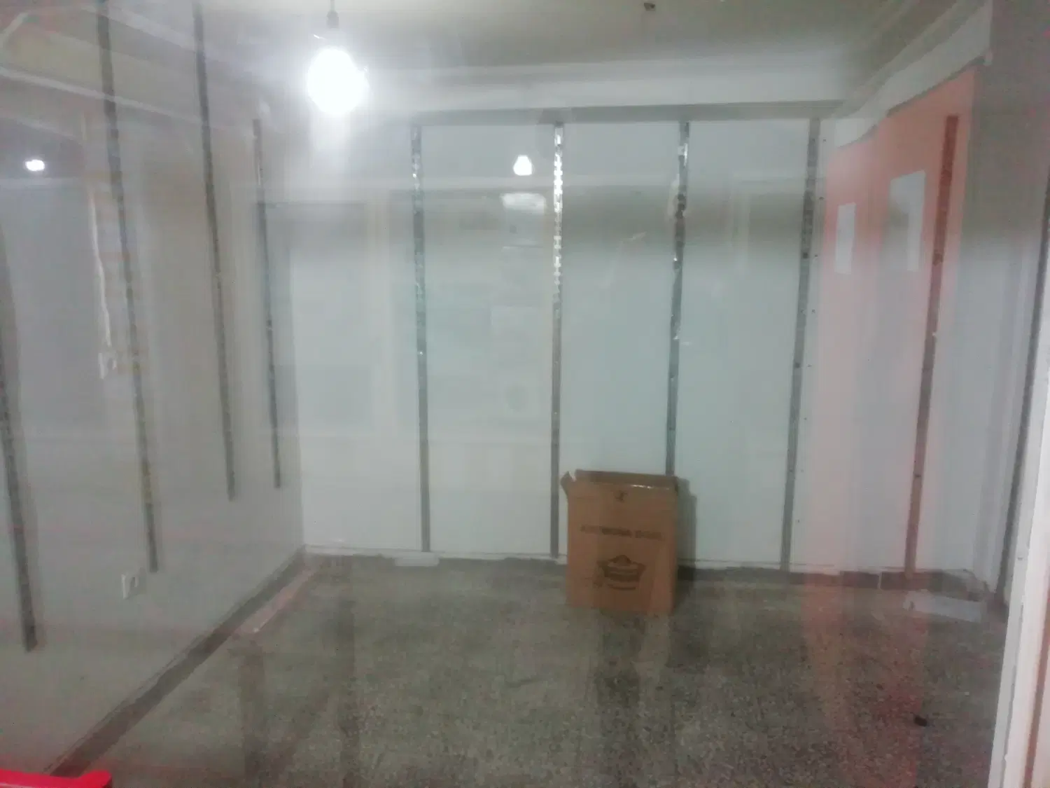 اجاره مغازه 10متری اکباتان