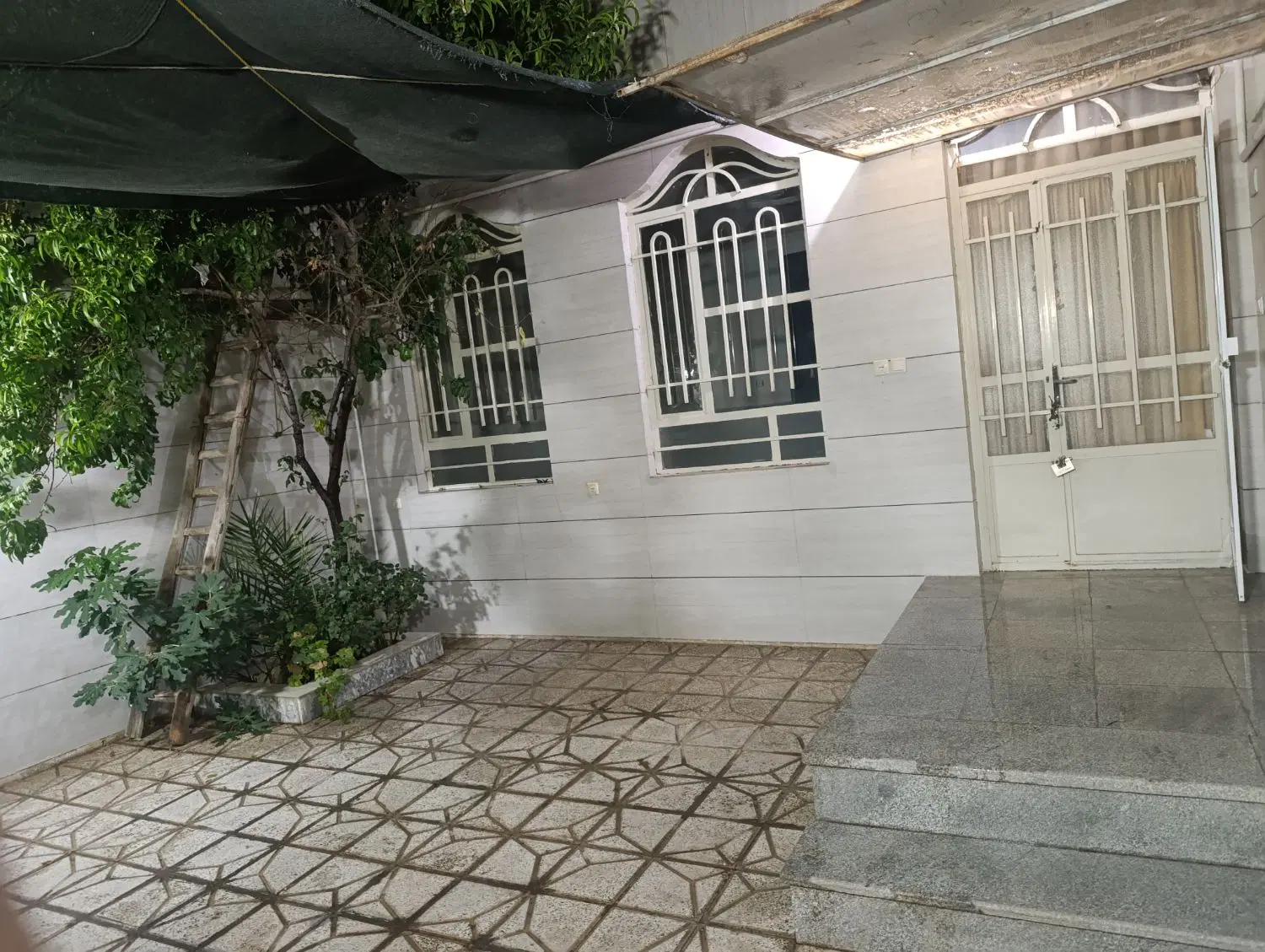 ویلایی ۱۰۰ متری