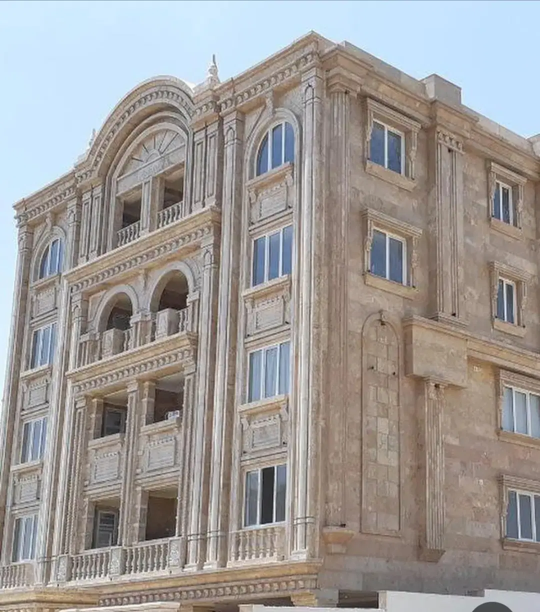 ۱۴۵ متر الهیه نجفی