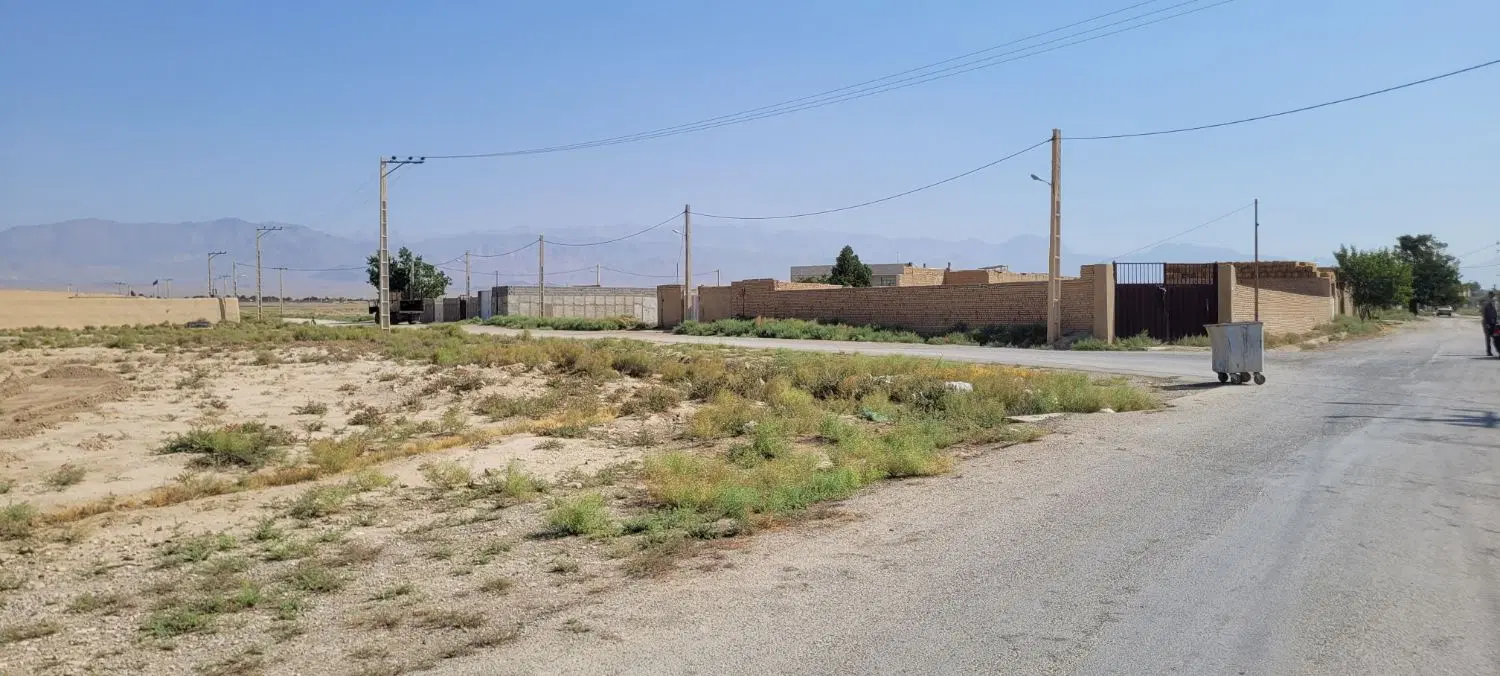 زمین ۴۸۰۰ متر