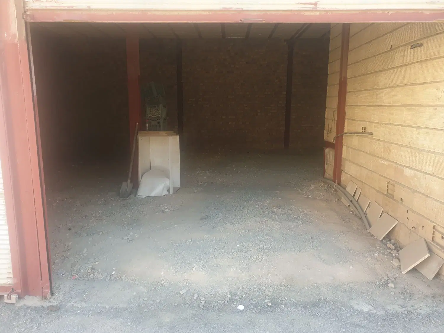 اجاره گاراژ یا انباری در روستای حسن آباد