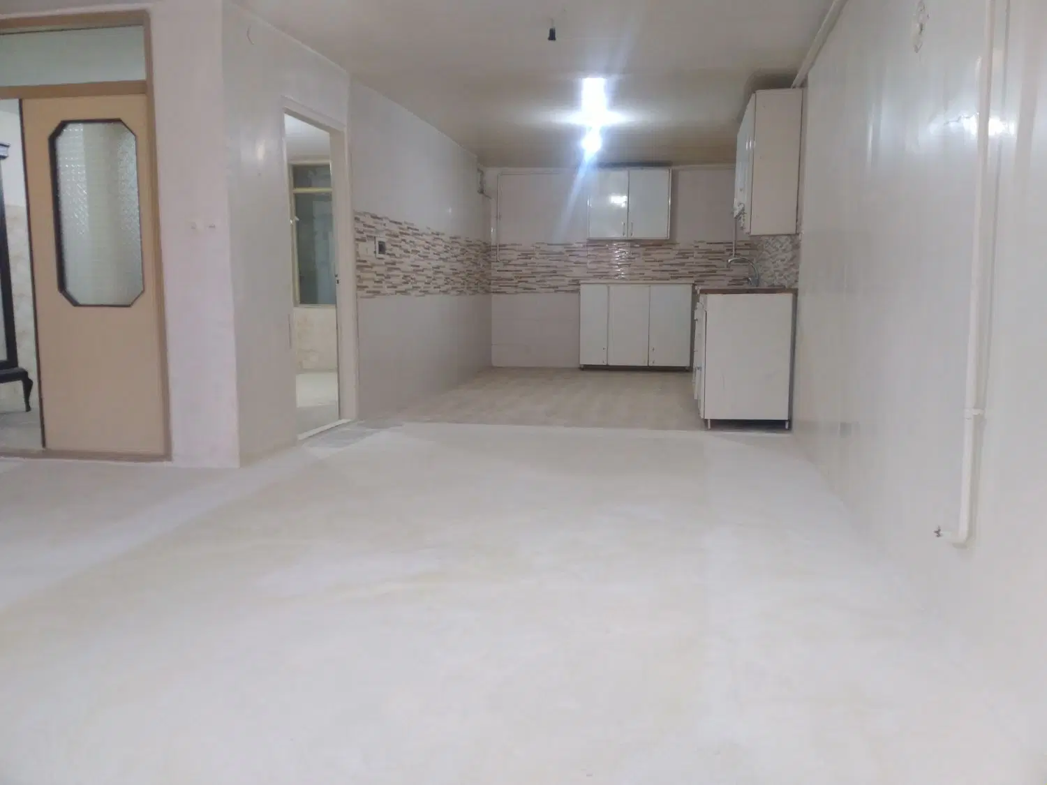 رهن  کامل یا اجاره واحد مسکونی ۷۵متری