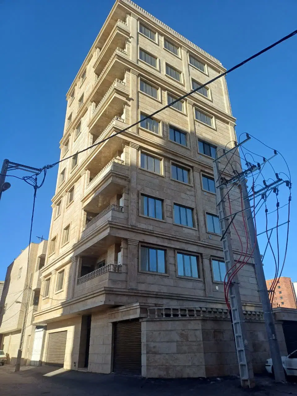فروش واحدلوکس خ خواجو
