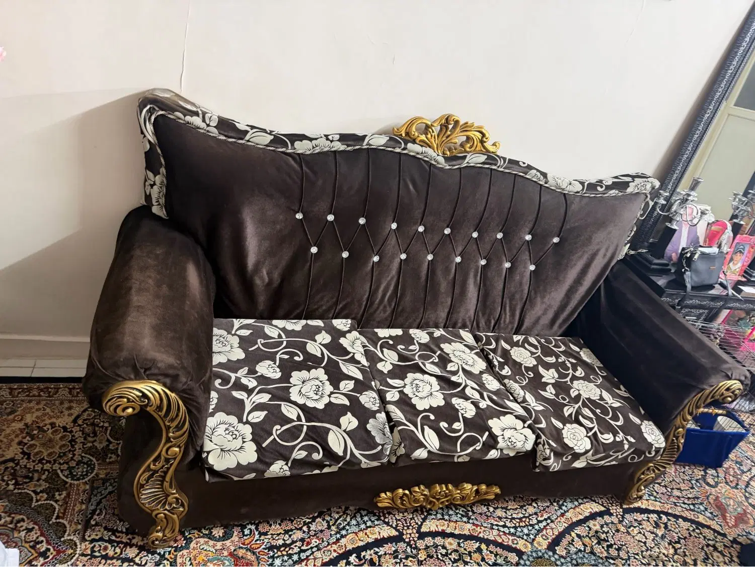 آپارتمان دو خوابه