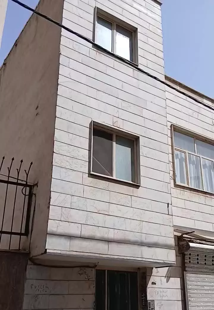 خانه ویلایی دونبش ۲۳۰ متری