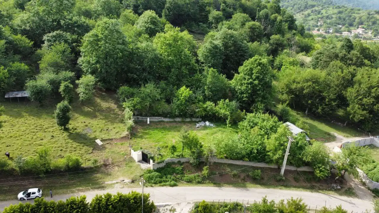 ۳۲۵ متر زمین مسکونی پای کوه طاسکوه