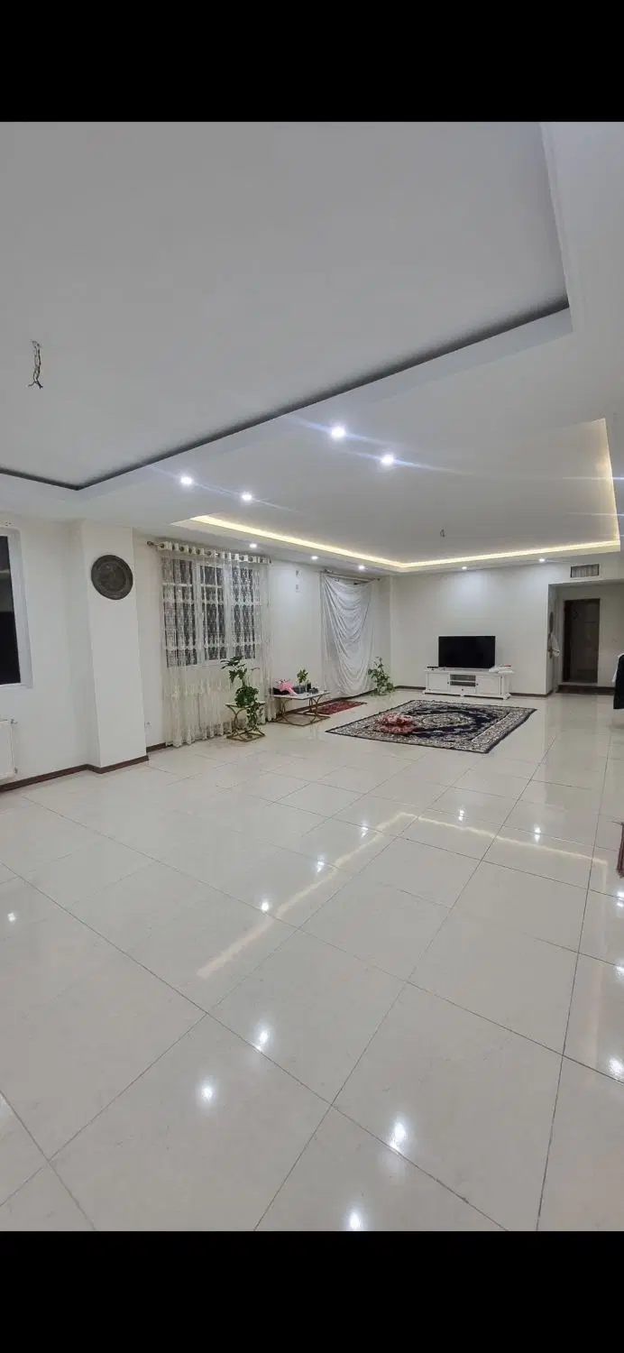 فروش آپارتمان واحددرباغستان شهریار