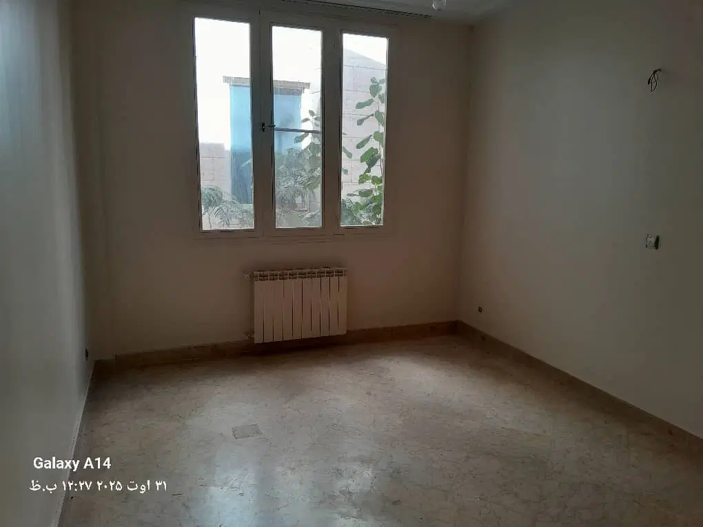 قیطریه حکمت تکواحدی  ۲۰۰ متر ۳خواب قابل تبدیل