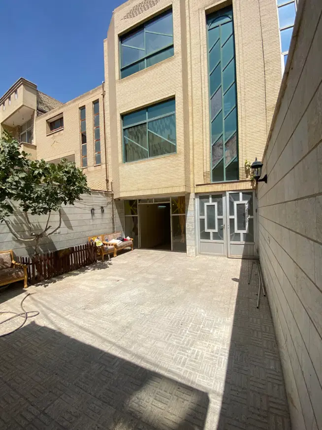 اجاره منزل ویلایی ۲ طبقه دربست باغ غدیر