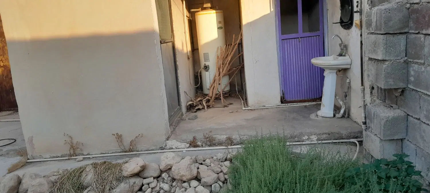 فروش یک باب منزل مسکونی