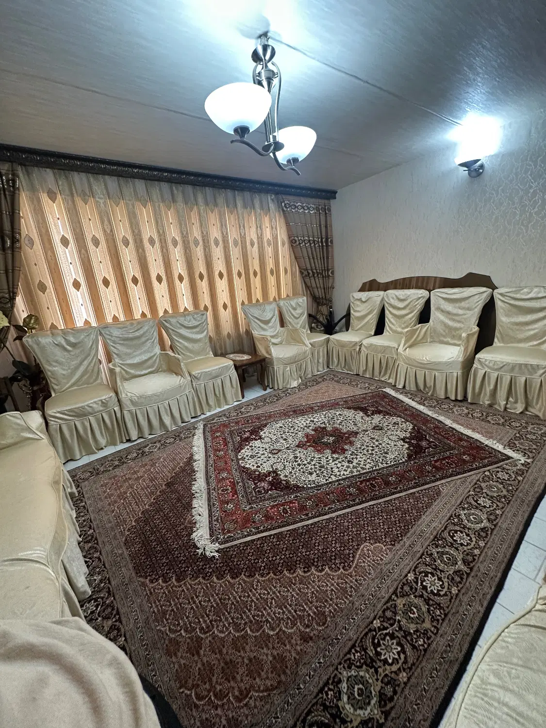 فروش آپارتمان ۹۵ متری ولیعصر شفیع زاده