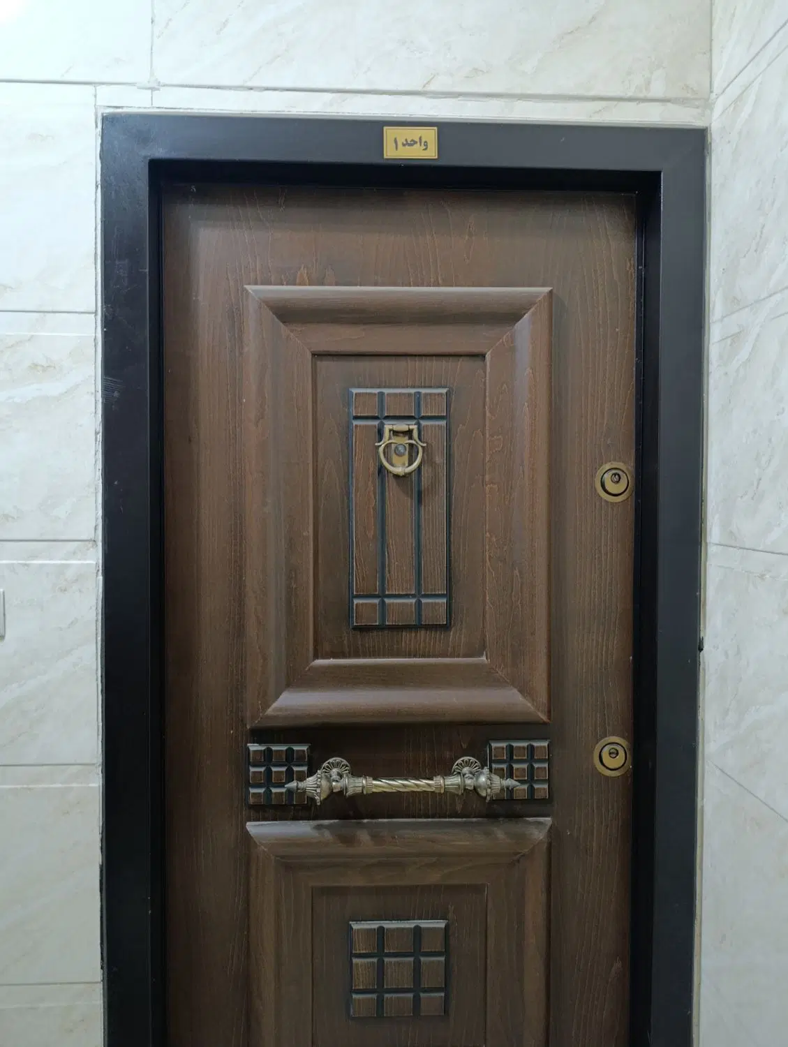 فروش واحد مسکونی دو خواب، نورگیر، تاپ لوکیشن