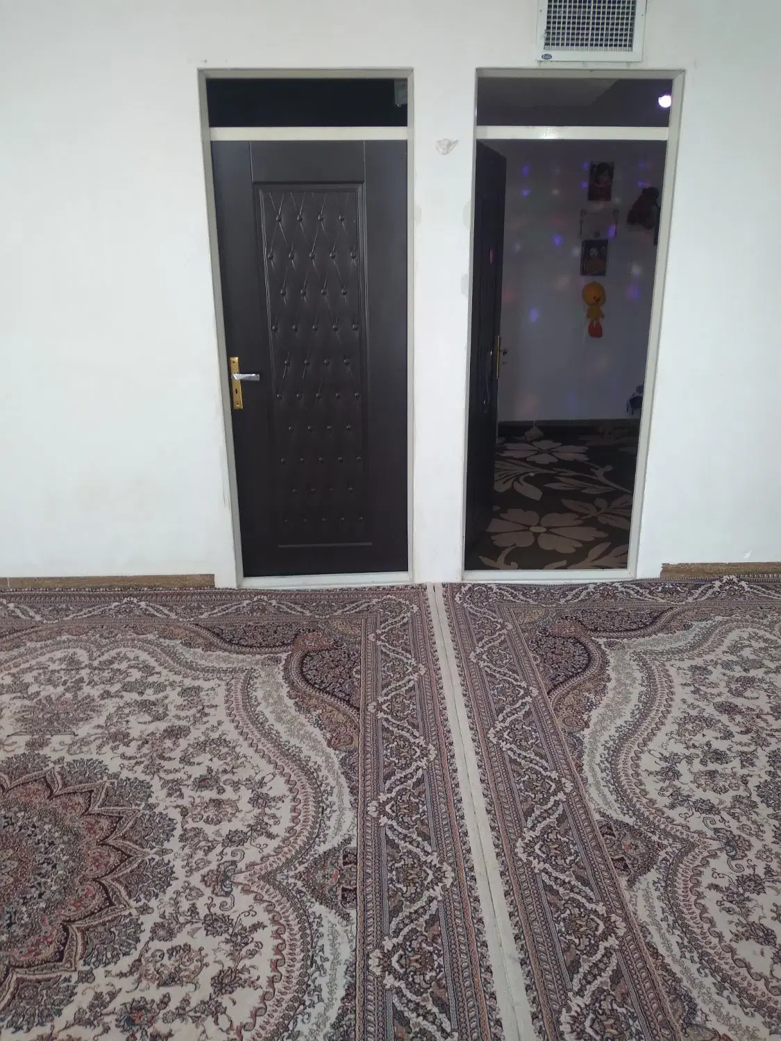 خانه اجاره ای دوخوابه طبقه بالا