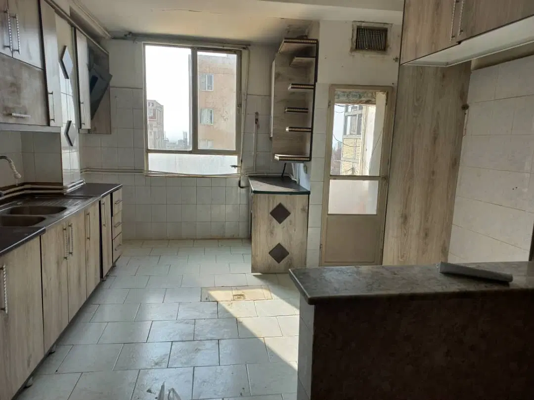خانه ویلایی ۲۰۲ متری بر ۹ بنیاد ۲۲ بهمن سنددار