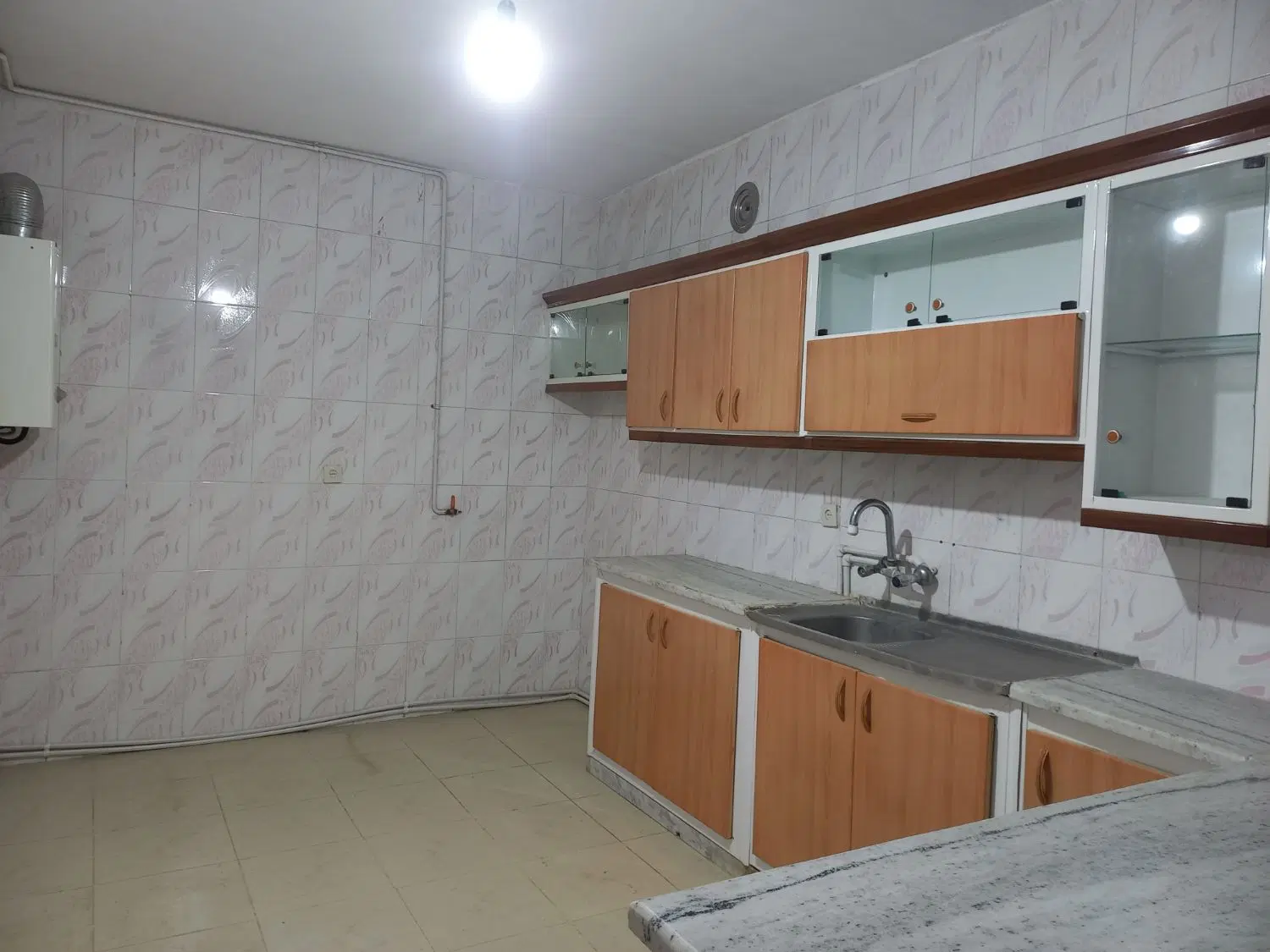 یک باب منزل مسکونی یک خواب