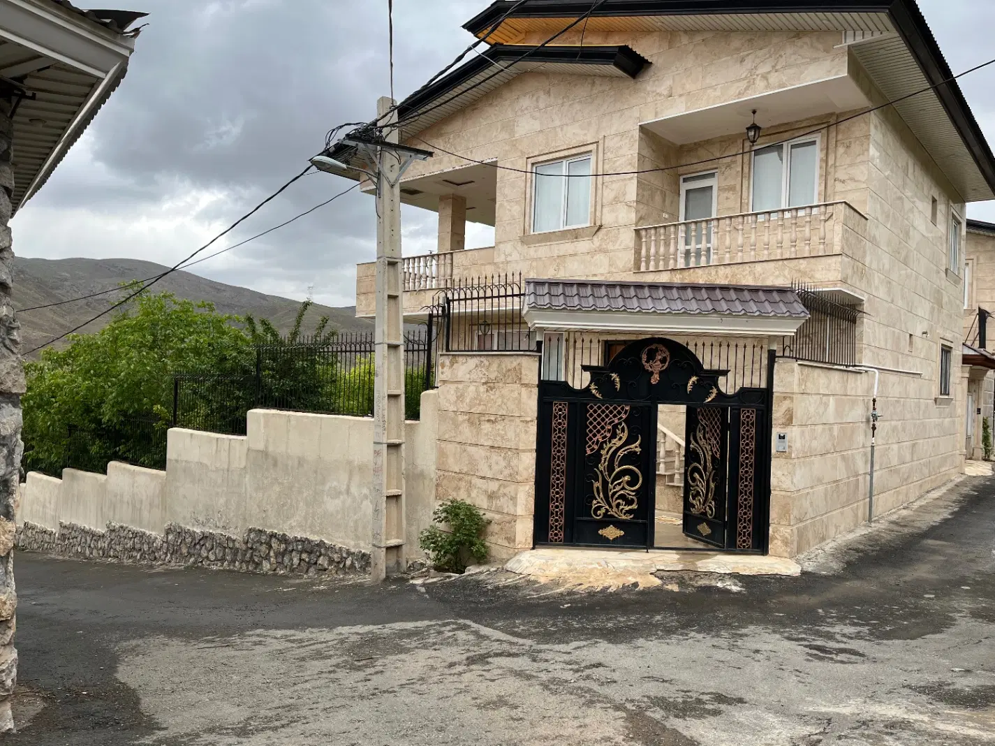 ویلای تریپلکس خاص (طالقان شهرک نسیم)