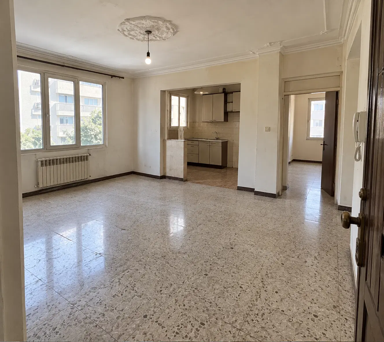 ۶۱ متری در تولید دارو مناسب سکونت و سرمایه‌گذاری