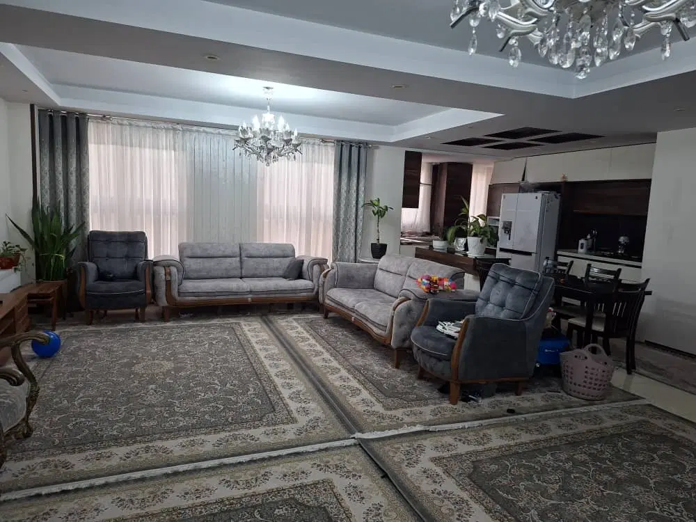 فروش استثنایی واحد ۱۴۶ متری ( سه خواب )درمالک اشتر