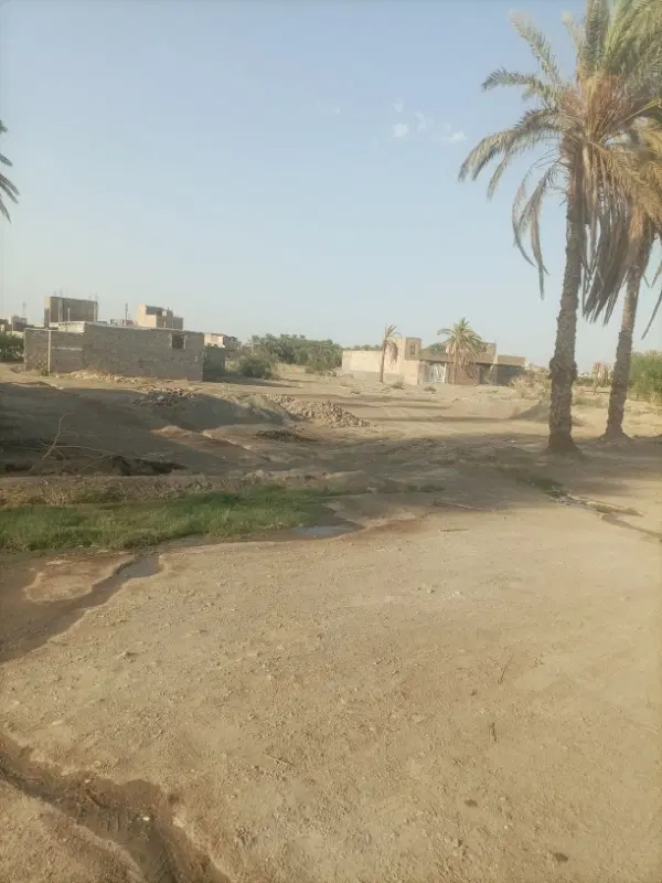 زمین کلینک حسن خانی