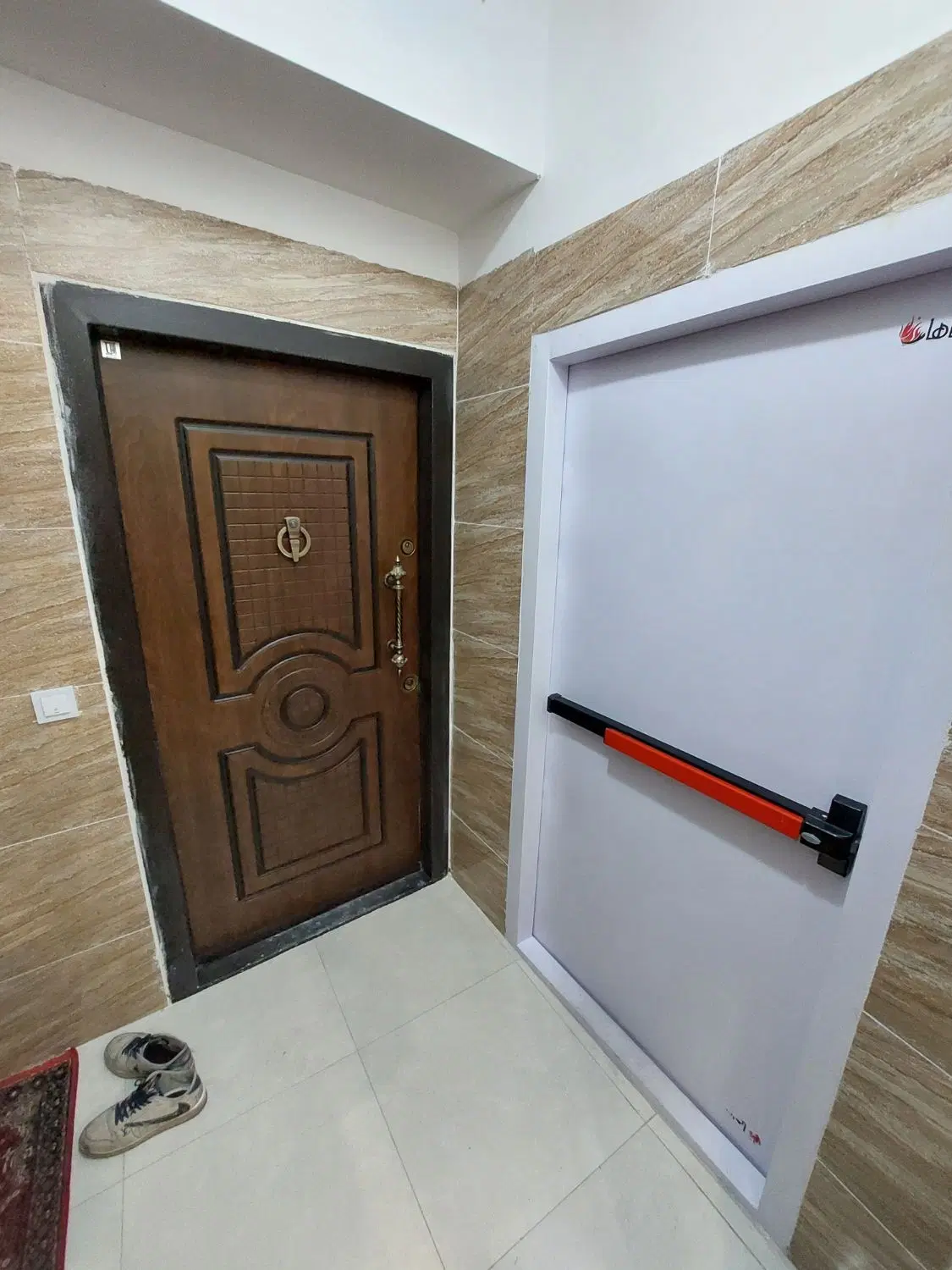 فروش فوق العاده ویژه واحد ۹۵ متری کلید نخورده