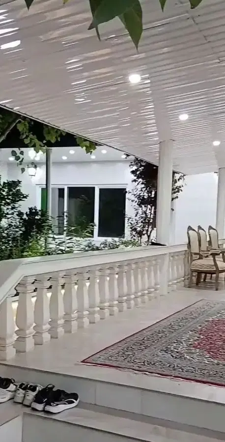 رهن ۲۰۰متری فول امکانات