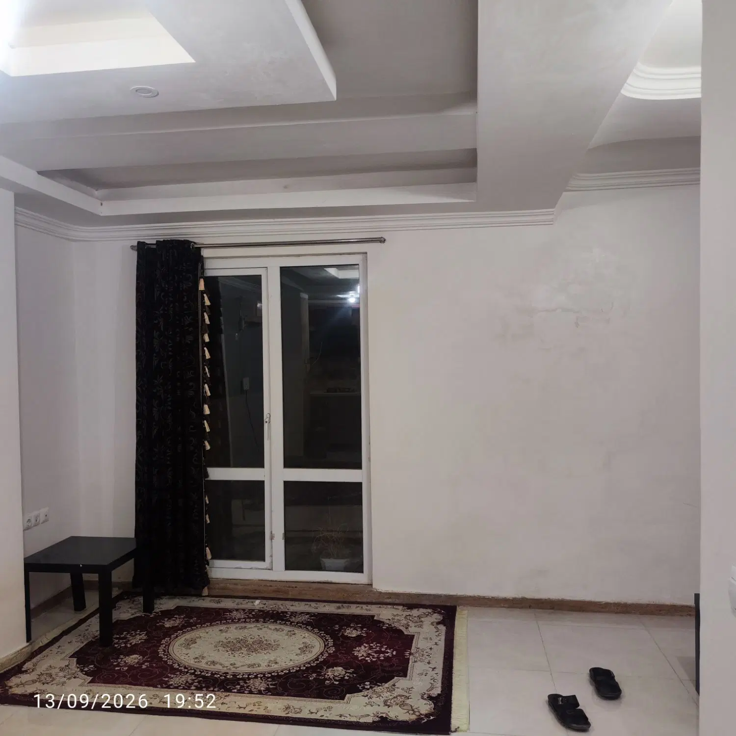 آپارتمان اجاره ای تکخواب طبقه سوم