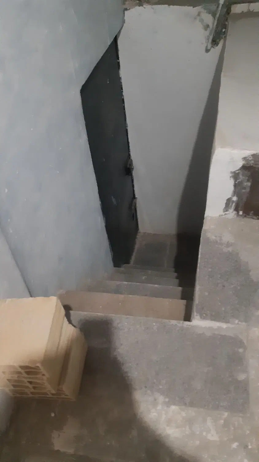 یک طبقه و نیم راه جدا دربست متراژ ۷۰