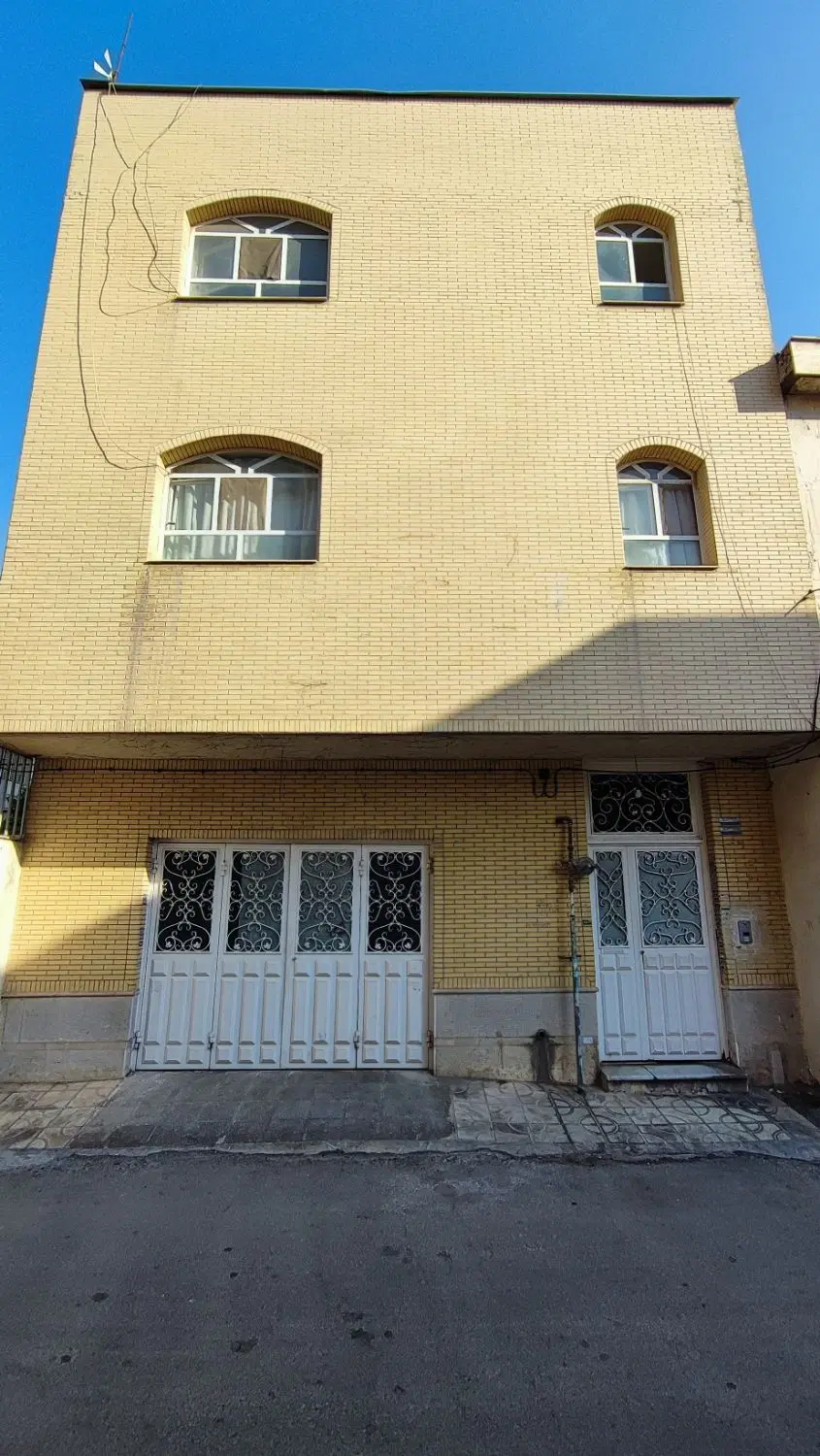 ۲خواب ۷۷ متری تاپ لوکیشن پاسداران