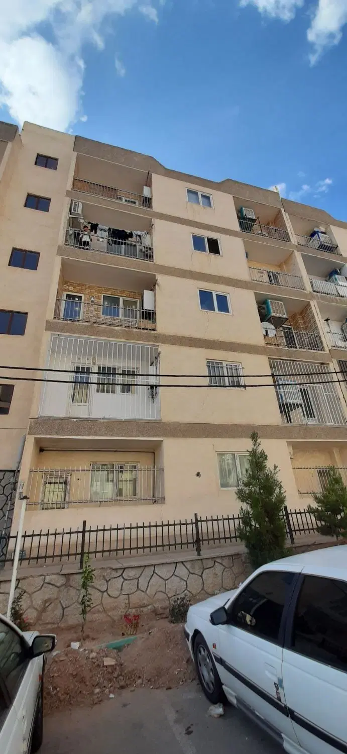 فروش آپارتمان ۳ خواب در فاز۶ شمال ۱۱۰ متر