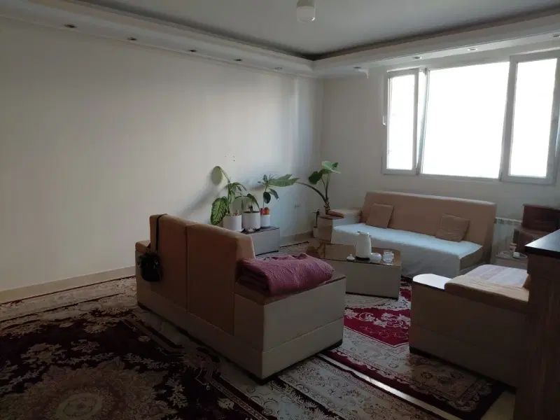 همخونه میخوام