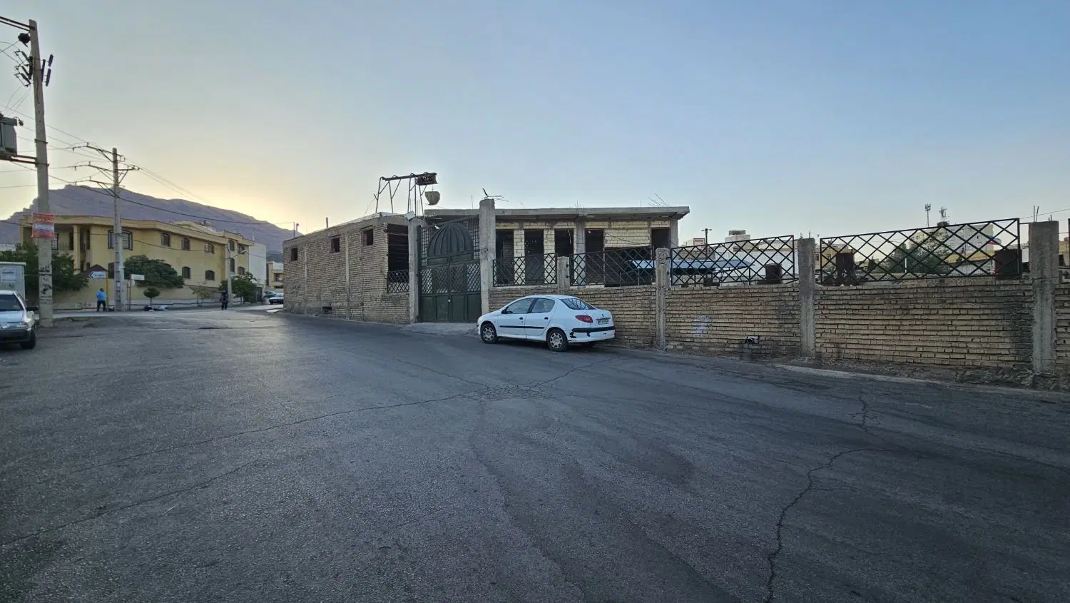 مشارکت درتکمیل وبهره‌برداری آشپزخانه صنعتی وکترینگ
