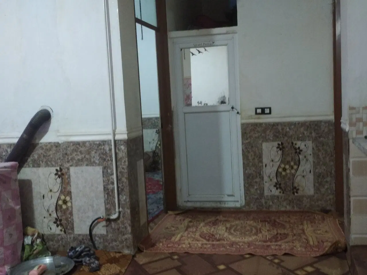 فرش منزل