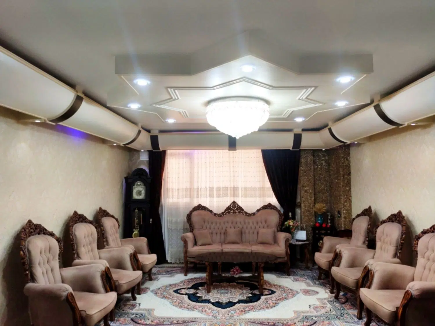 فروش آپارتمان ۲ خوابه سفیر شمالی