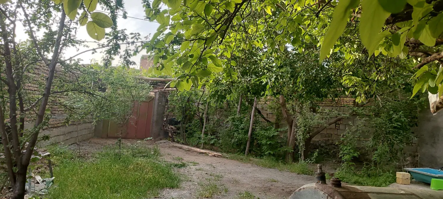 زمین حاشیه بلوار دانشگاه بر ۱۲ متر