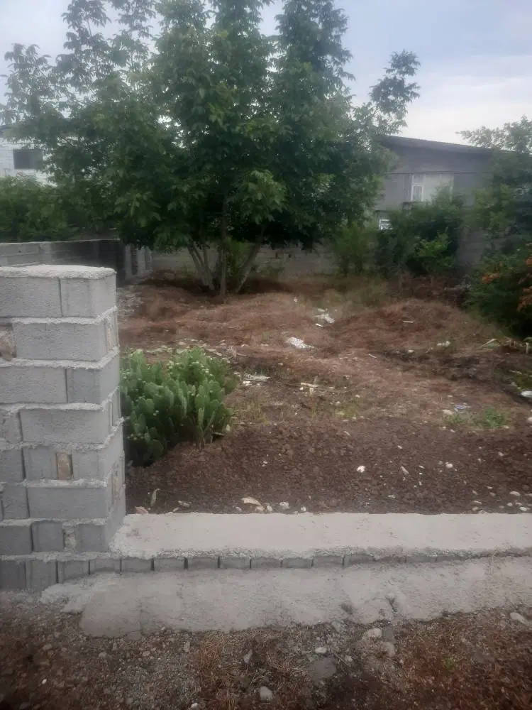 زمین خانه سرا ۲۰۰ متر