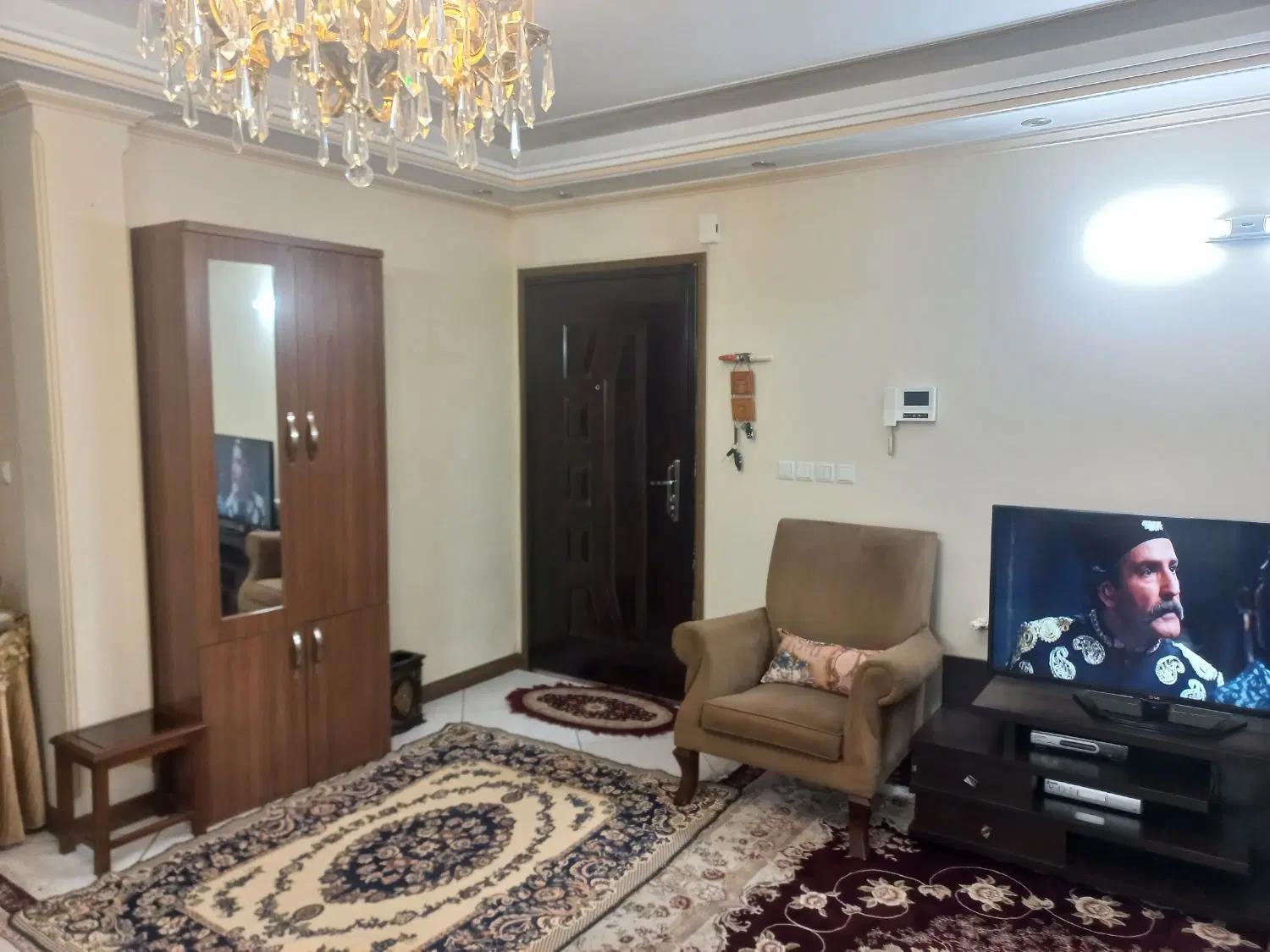 فروش فوری آپارتمان 83متری متری