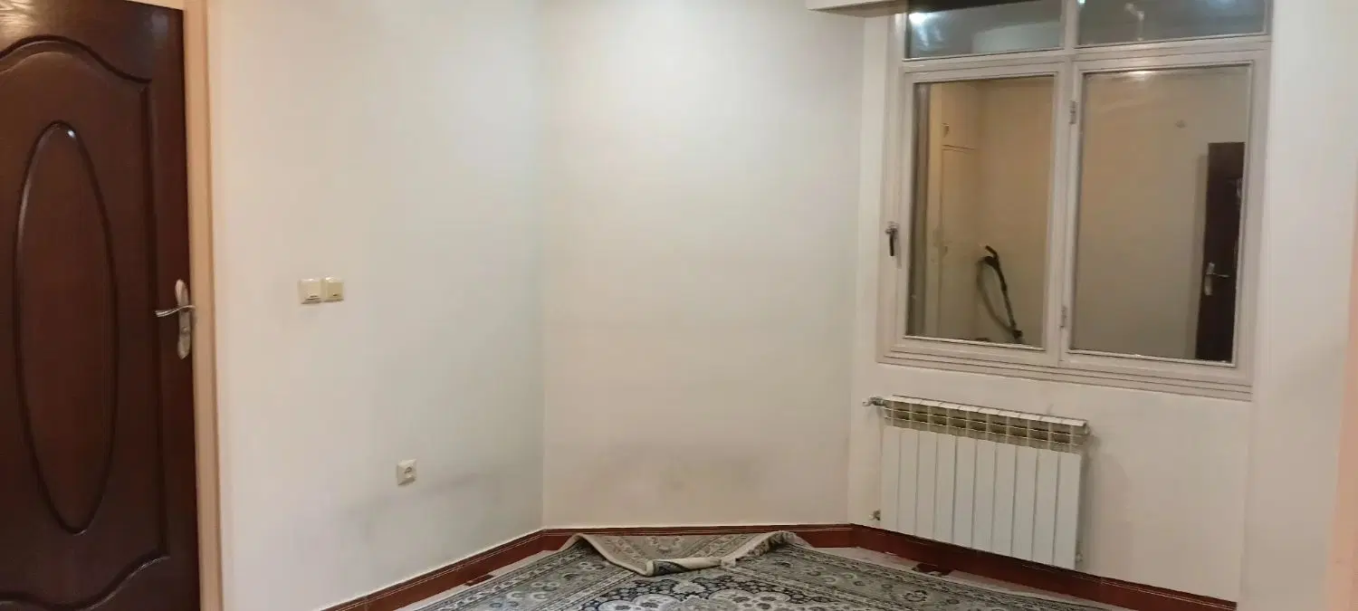 ۱۲۷ متری ابن باویه