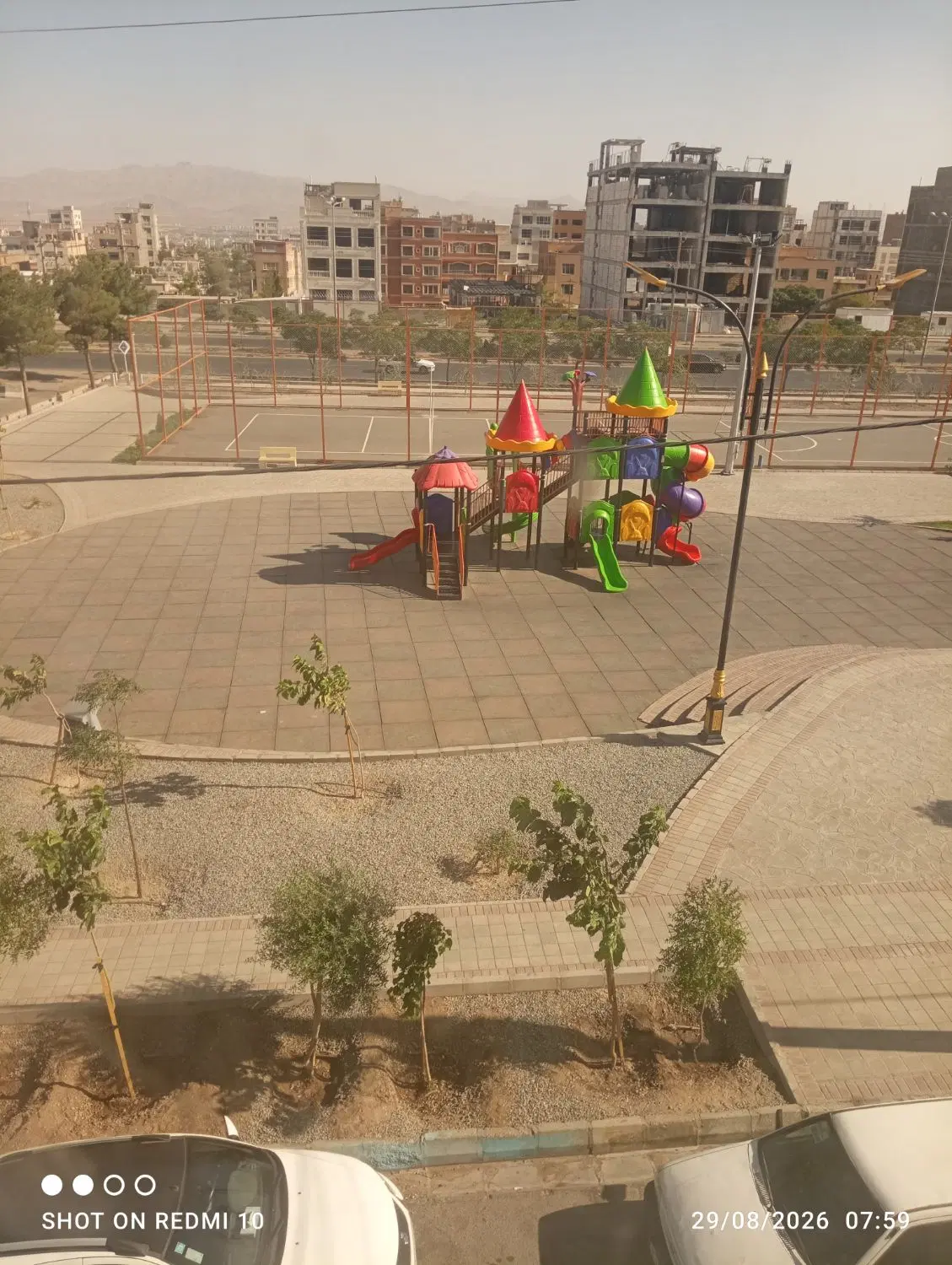 اپارتمان سپیده سند ازاد