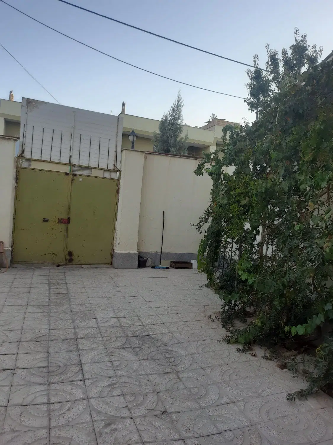 دوواحدی شهرک مهرگان