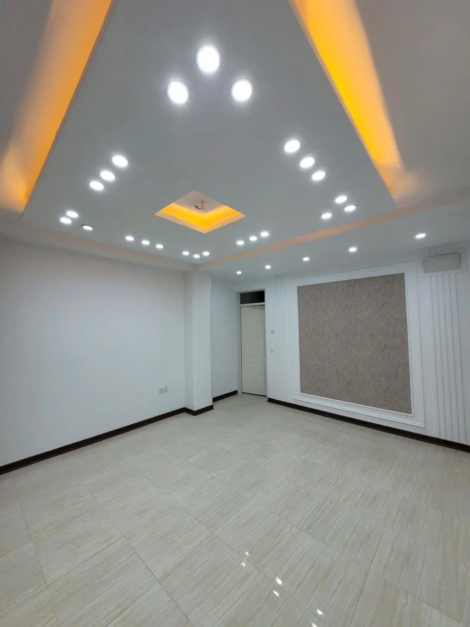 50متری تکخواب_ سالن خوش چیدمان