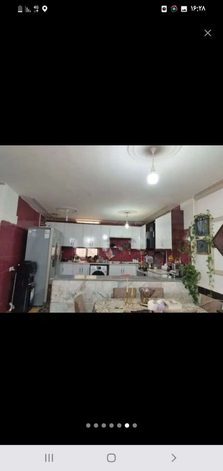 خانه ویلایی با دو دهنه مغازه در بروات