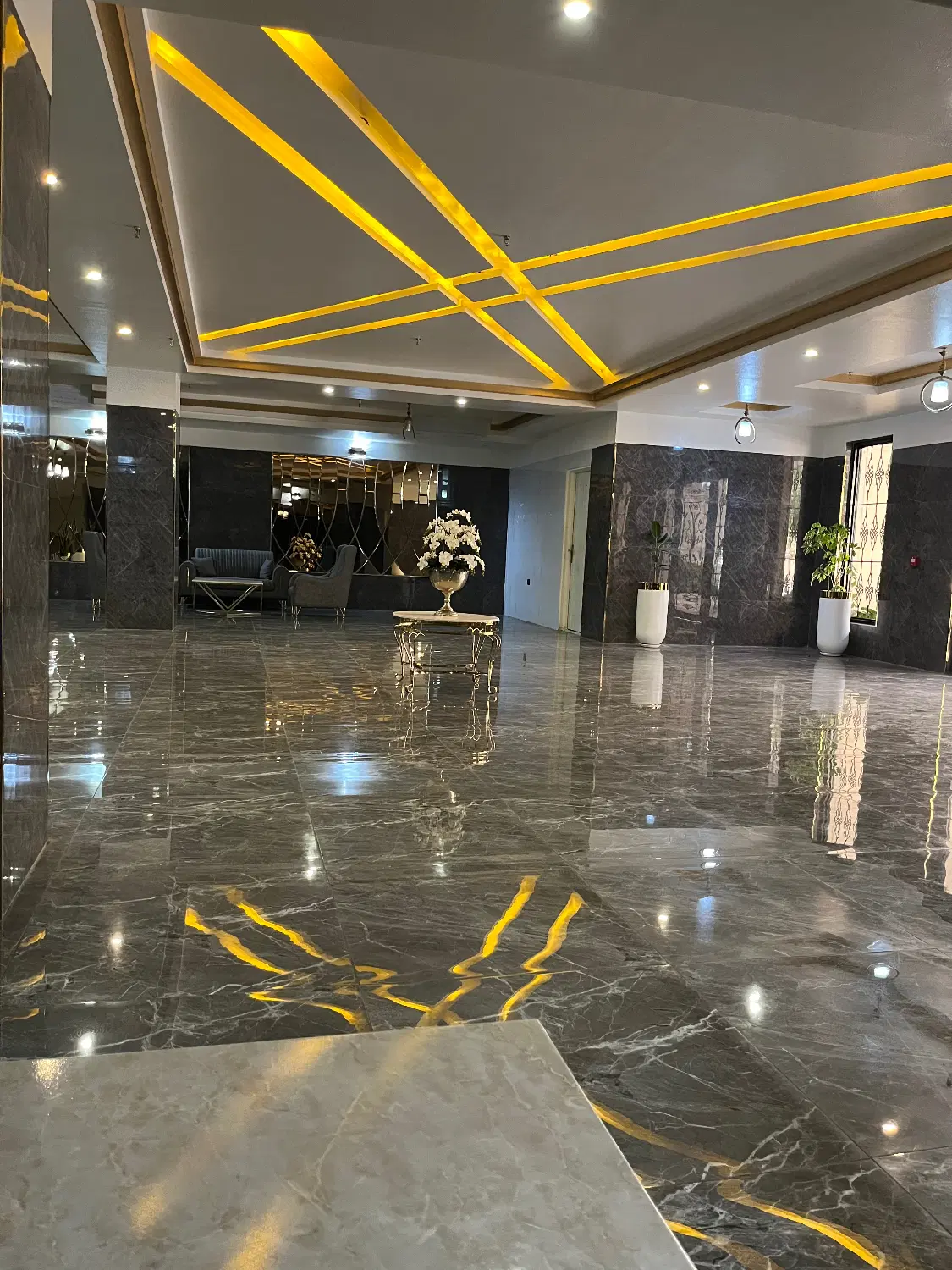 ۱۱۷ متر فول امکانات کوثر یکم